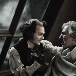 Johnny Depp e Alan Rickman in Sweeney Todd