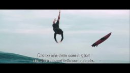 Point Break - Featurette 'Surf Action'