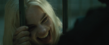 Suicide Squad: una pazza Harley Quinn nel nuovo trailer del film