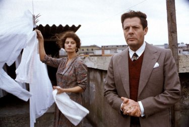 Una giornata particolare: Marcello Mastroianni e Sofia Loren