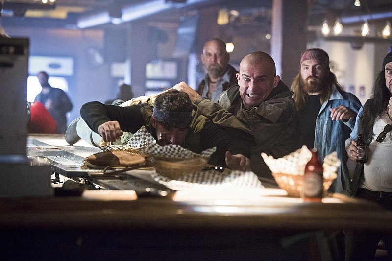 Legends of Tomorrow: Dominic Purcell è Heat Wave