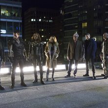 Legends of Tomorrow: i protagonisti riuniti in una foto del pilot