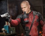 Ryan Reynolds alimenta i rumors sul logo degli Avengers apparso in Deadpool: 'È tutto un caso'
