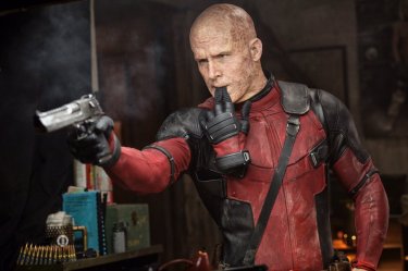 Deadpool: Wade Wilson senza maschera in una foto del film