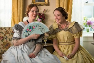 A Quiet Passion: Cynthia Nixon e Jennifer Ehle in una scena del film