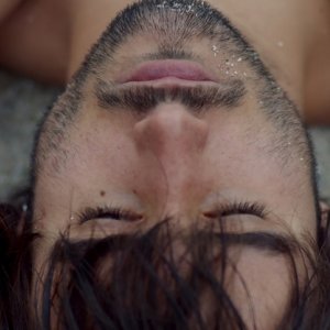 Much Ado About Nothing: Agustín Silva in una scena del film