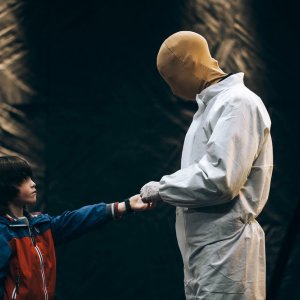 Remainder: una scena del film