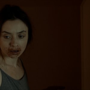 Shelley: Cosmina Stratan in una scena del film