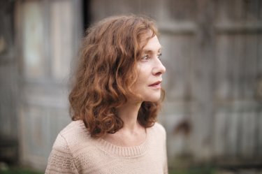 Things to Come: Isabelle Huppert in una scena del film