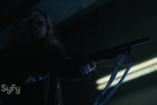 12 Monkeys - Season 2 Trailer 