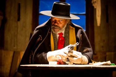 The Hateful Eight: Samuel L. Jackson in una scena del film