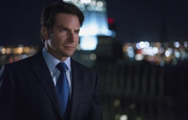 Limitless: Bradley Cooper in una foto tratta dal sesto episodio