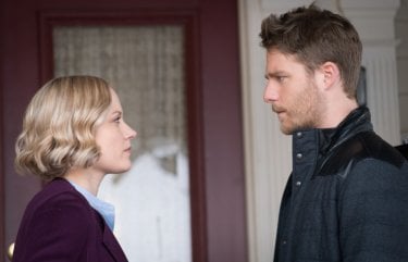 Limitless: Georgina Haig e Jake McDorman in una foto della prima stagione