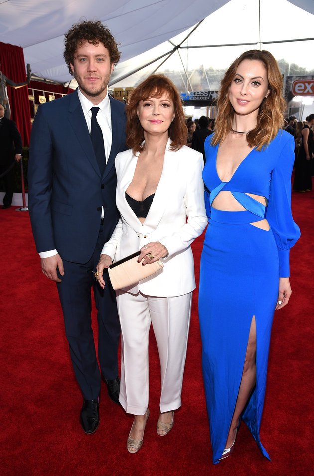 Susan Sarandon ai SAG Awards con i figli Eva Amurri e Jack Robbins