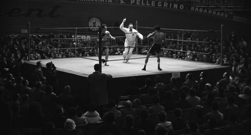 Rocco e i suoi fratelli: una scena del film durante un incontro di boxe