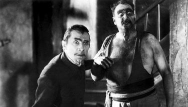 L'isola degli zombie: Bela Lugosi in una scena del film