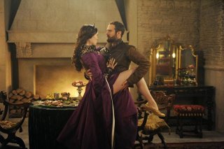 Galavant: Mallory Jansen e Joshua Sasse in una foto della serie