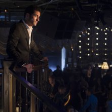 Lucifer: Tom Ellis interpreta il proprietario del club Lux