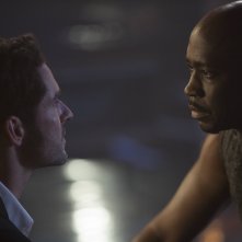 Lucifer: Tom Ellis e D.B. Woodside nel pilot
