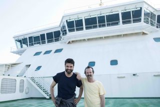 Alessandro Gassman e Rocco Papaleo in Onda su onda, commedia diretta da Papaleo
