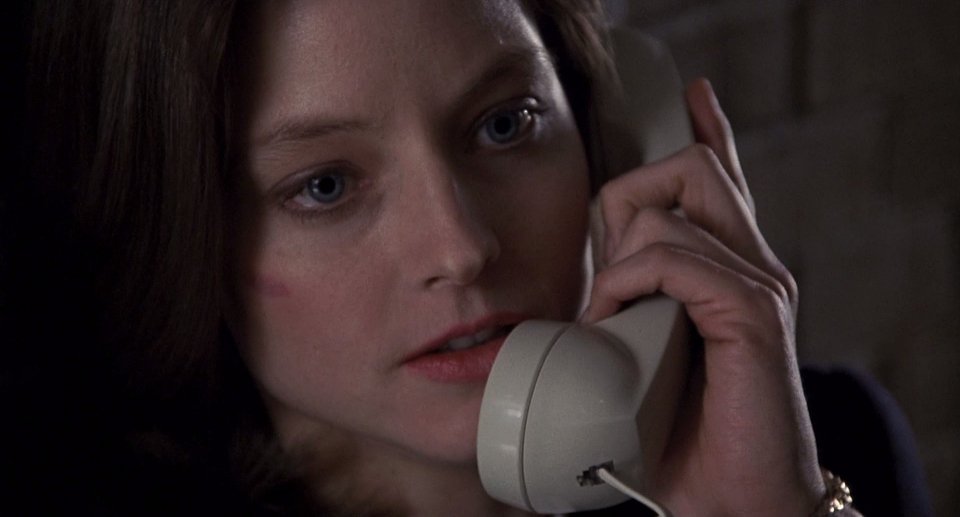 Clarice Starling (Jodie Foster) in una scena de IL SILENZIO DEGLI INNOCENTI