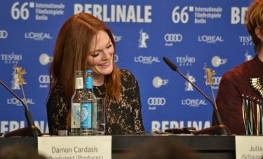 Berlino 2016: Julianne Moore alla conferenza di Maggie's Plan