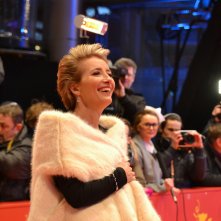 Berlino 2016: Emma Thompson sul red carpet di Alone in Berlin