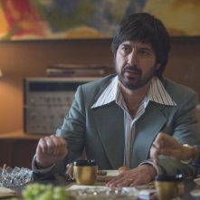 Vinyl: l'attore Ray Romano in una foto della serie HBO