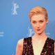 Elizabeth Debicki affascinata da Cillian Murphy: 'Tutto il mondo ha una cotta per lui'