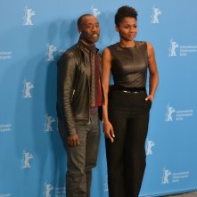 Berlino 2016: Don Cheadle e Emayatzy Corinealdidurante il photocall di Miles Ahead