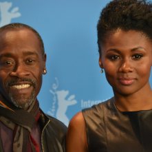 Berlino 2016: Don Cheadle e Emayatzy Corinealdi al photocall di Miles Ahead