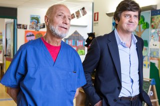 Tiramisù: Fabio De Luigi e Pippo Franco in una scena del film