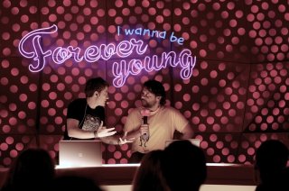 Forever Young: Lillo in una scena del film