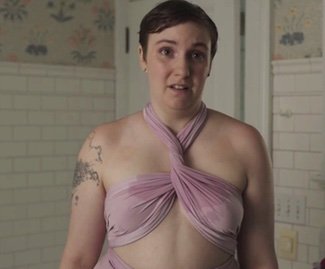 Girls: l'attrice Lena Dunham in Wedding Day