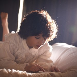 Heidi: Anuk Steffen in una scena del film