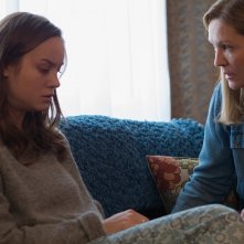 Room: Brie Larson e Joan Allen in una scena del film