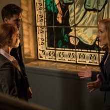X-Files: Robbie Amell, Lauren Ambrose e Gillian Anderson nell'episodio Ossessione