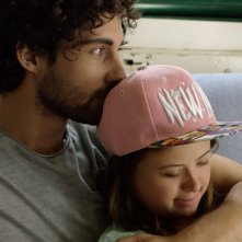 Come saltano i pesci: Simone Riccioni e Maria Paola Rosini in una scena del film