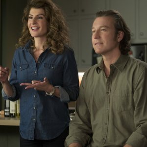 Il mio grosso grasso matrimonio greco 2: Nia Vardalos e John Corbett in una scena del film