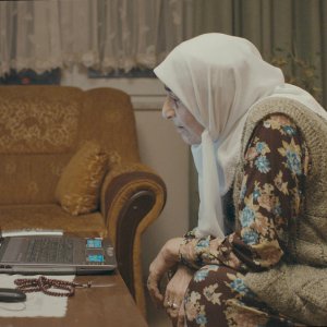 La canzone perduta: Zübeyde Ronahi in una scena del film