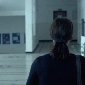The Lesson - Scuola di vita: Margita Gosheva ritratta di spalle in una scena del film