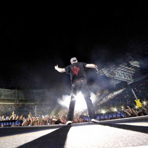 Vasco tutto in una notte - Livekom015 al cinema: un'immagine tratta dal live