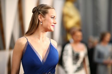 Brie Larson on the red carpet at the 2016 Oscars