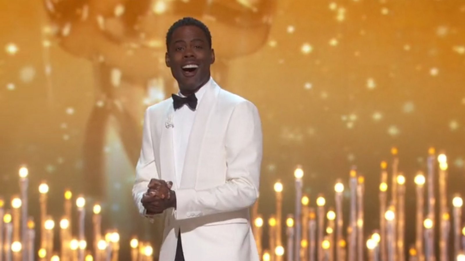 Chris Rock durante la conduzione degli Oscar 2016