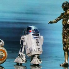 Oscar 2016: C-3PO, R2-D2 e BB-8 sul palco 