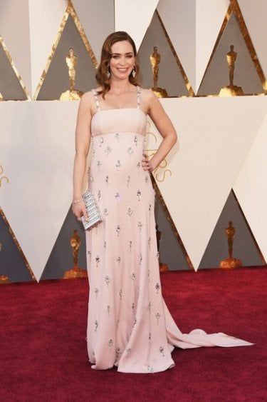 Oscar 2016: Emily Blunt sul red carpet