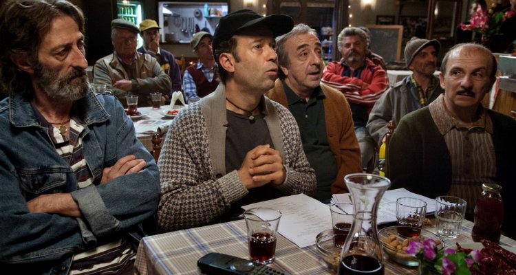 Din Don Un Paese In Due Streaming