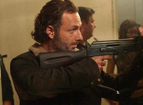 The Walking Dead: il gruppo di Rick in azione in Not Tomorrow Yet