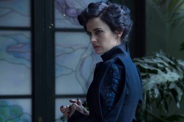 Miss Peregrine’s Home for Peculiar Children: lo sguardo preoccupato di Eva Green