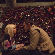 Autobahn - Fuori controllo: Nicholas Hoult e Felicity Jones in una scena del film